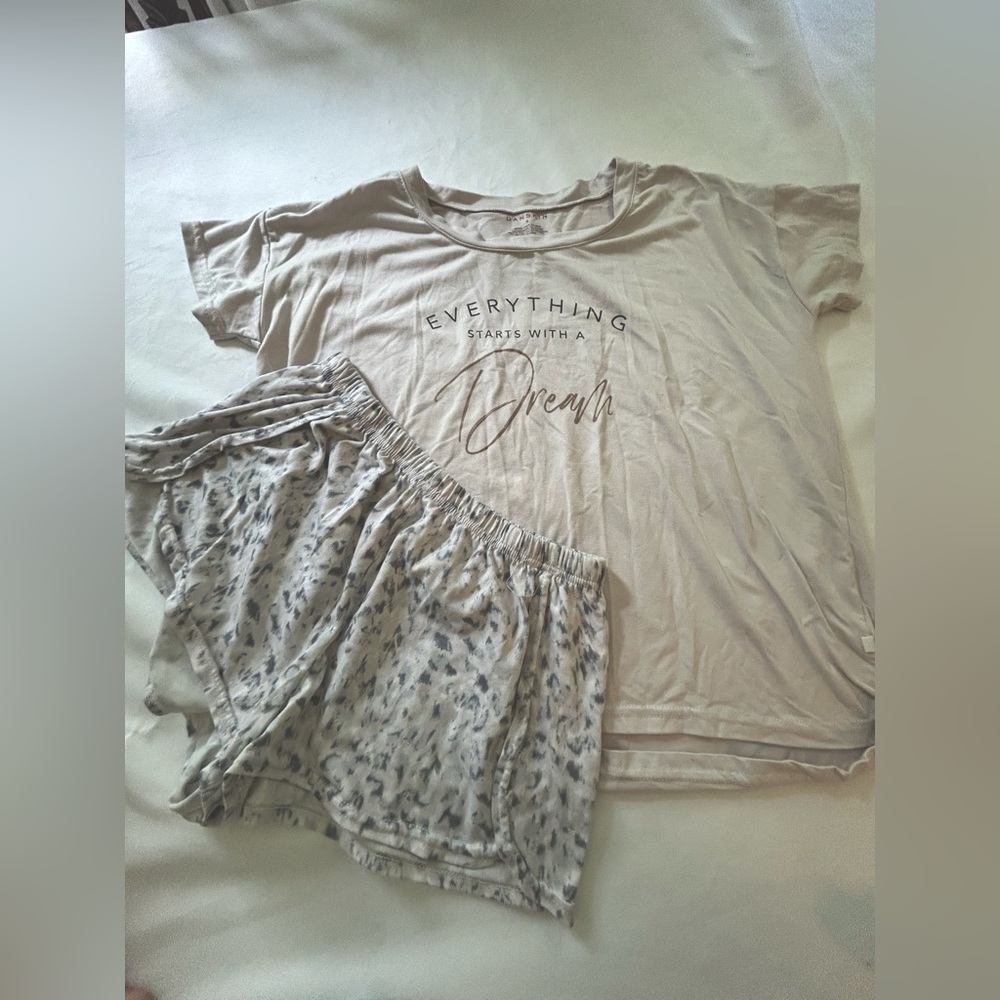 Danskin pink cute pajamas.